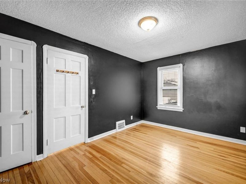 13825 Courtland Avenue, Cleveland, OH 44111 Photo 25