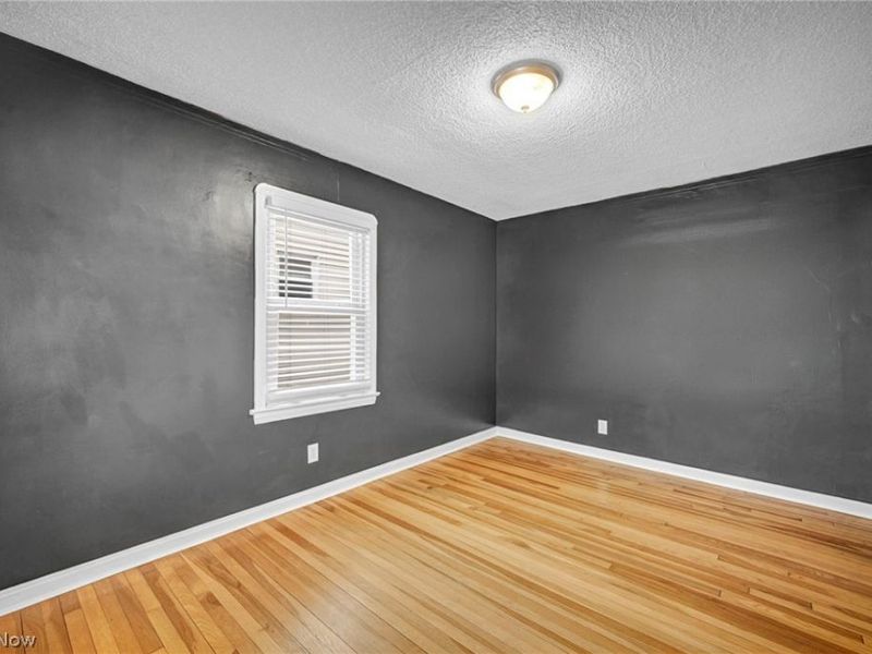 13825 Courtland Avenue, Cleveland, OH 44111 Photo 27