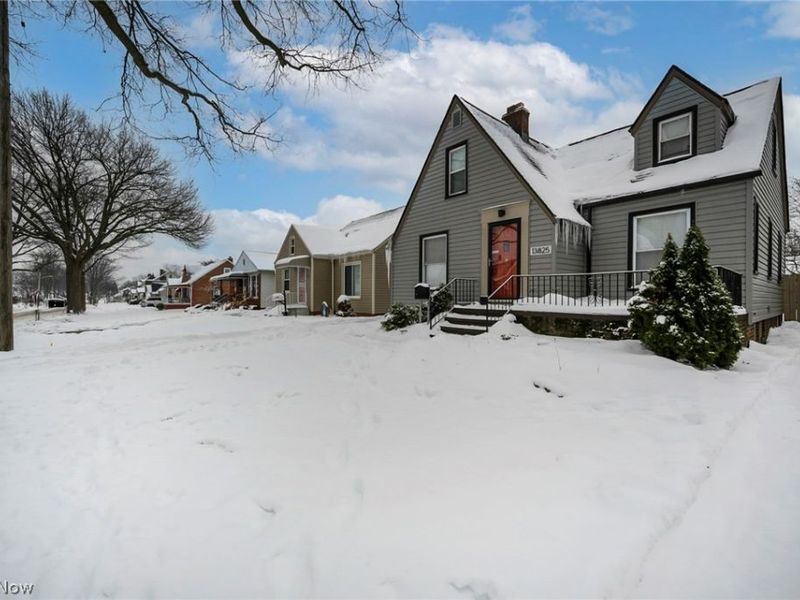 13825 Courtland Avenue, Cleveland, OH 44111 Photo 4