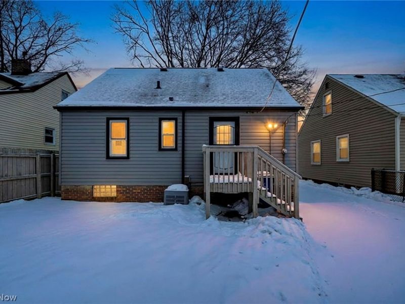 13825 Courtland Avenue, Cleveland, OH 44111 Photo 50