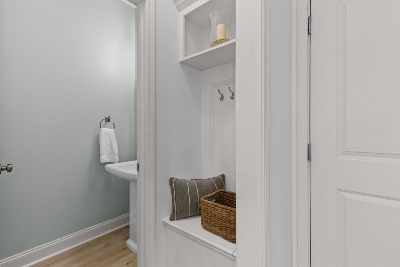 2061 Kings Gate Lane Photo 13