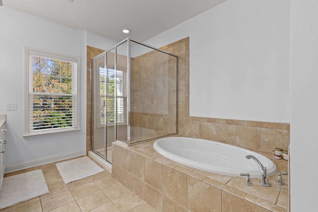 2061 Kings Gate Lane Photo 21