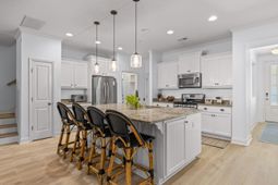 2061 Kings Gate Lane photo 4