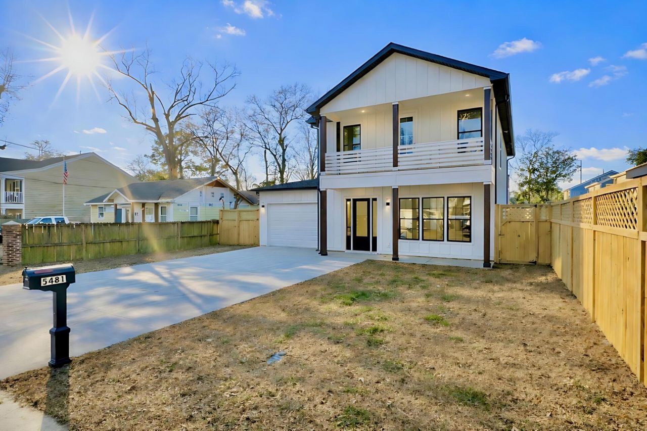 5481 Turner Street Photo 1