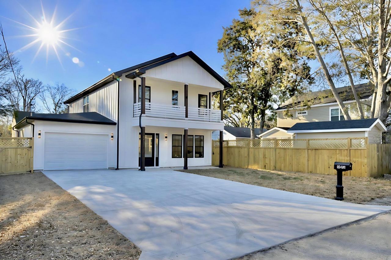 5481 Turner Street Photo 2