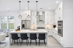 5481 Turner Street photo 4