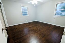 10574 Dorchester Road photo 4
