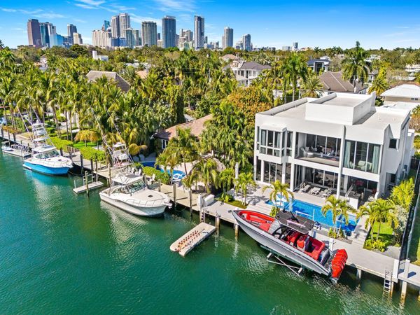 1528 SE 11th St, Fort Lauderdale, FL 33316