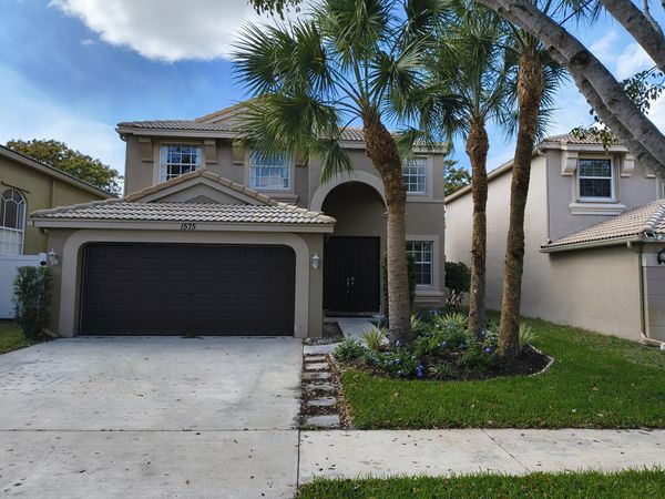 1575 Briar Oak Drive, Royal Palm Beach, FL 33411