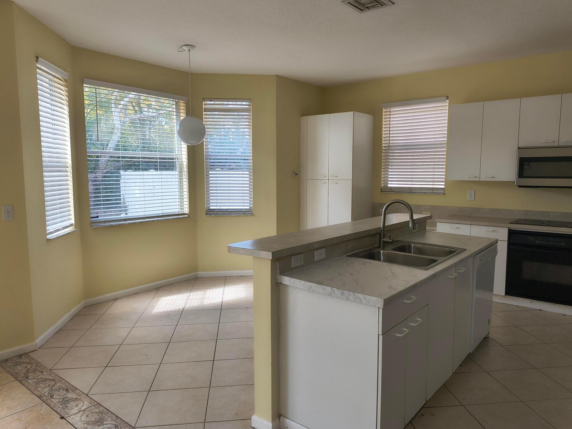 1575 Briar Oak Drive, Royal Palm Beach, FL 33411 Photo