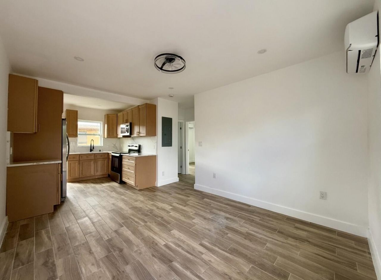 26 SW 10th Avenue, Delray Beach, FL 33444 Photo