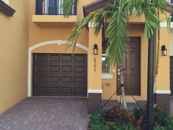 6906 Long Pine Circle, Coconut Creek, FL 33073