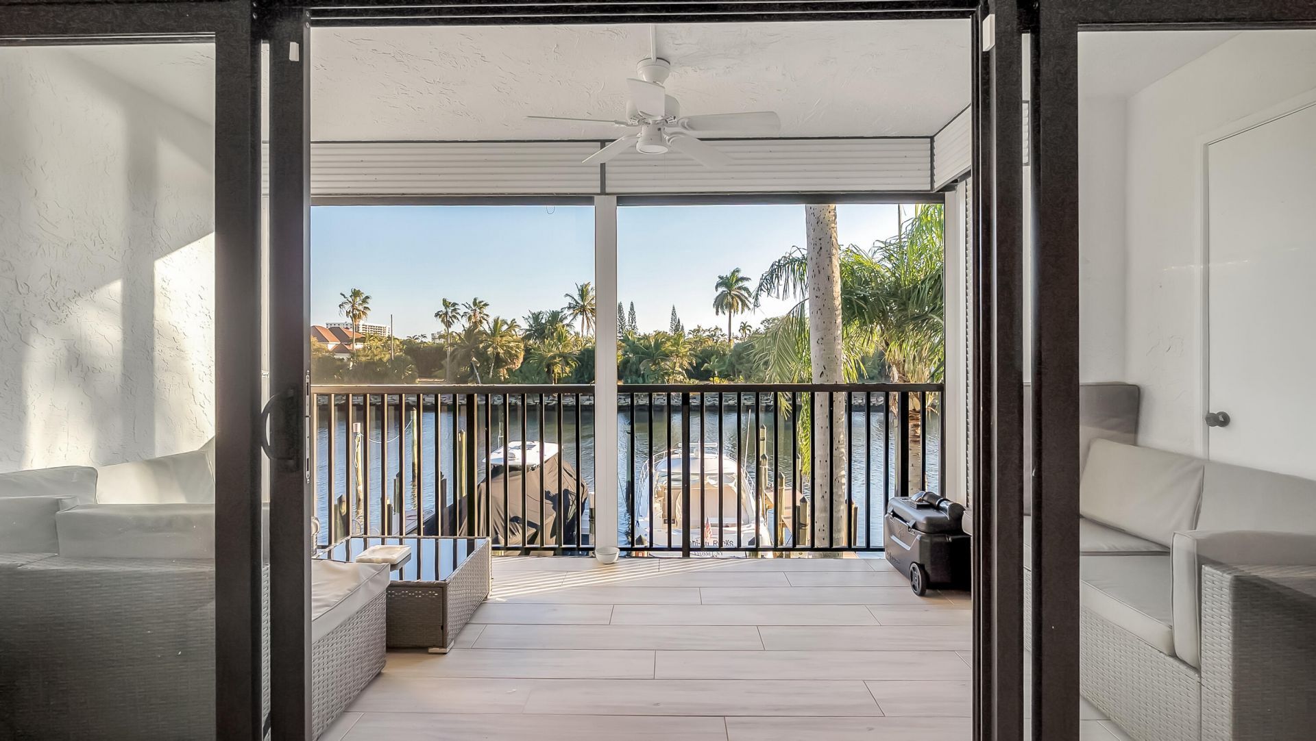 240 Captains Walk, Unit 5150, Delray Beach, FL 33483 Photo