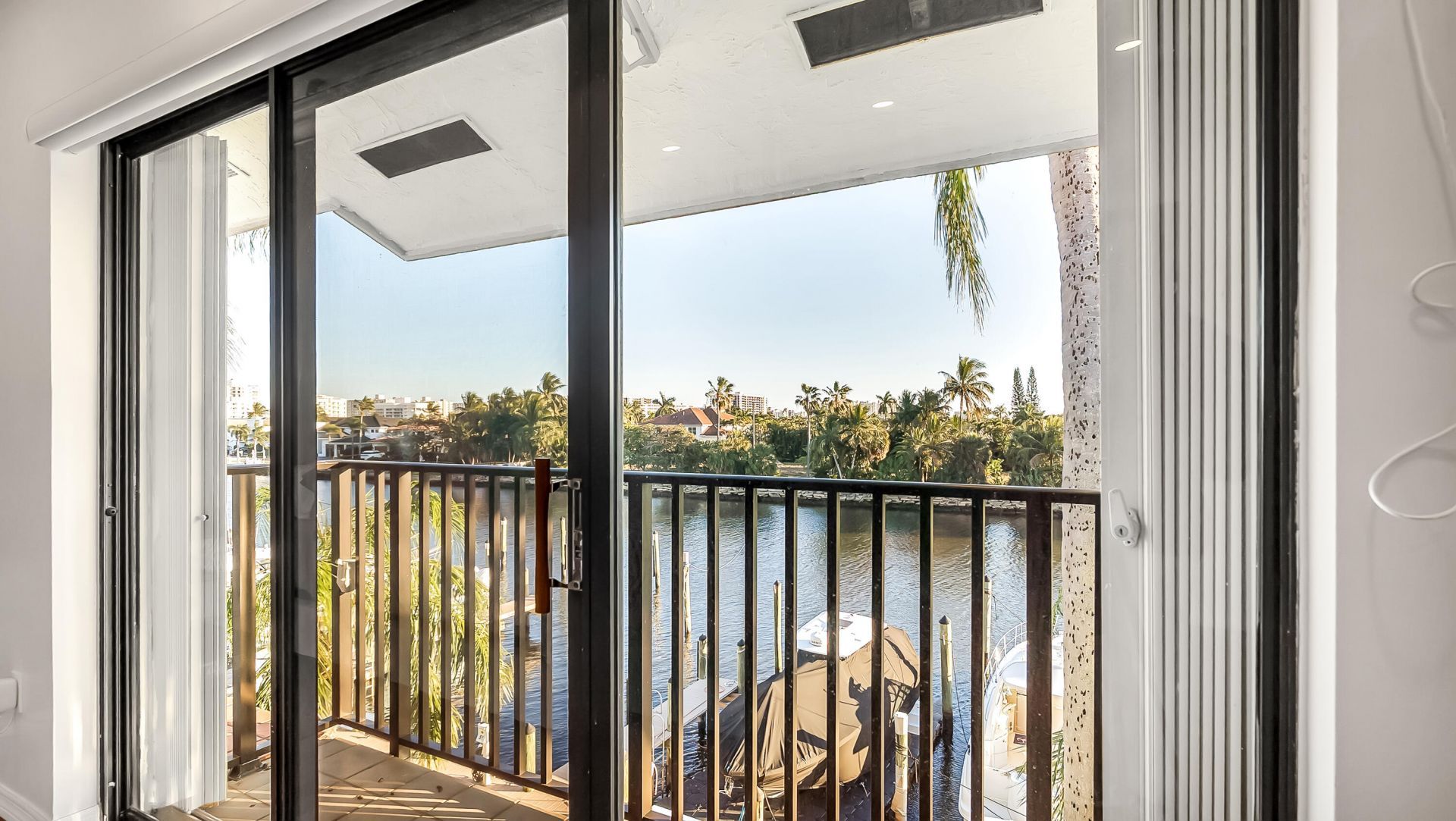 240 Captains Walk, Unit 5150, Delray Beach, FL 33483 Photo