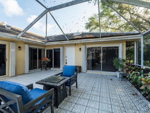 304 Sun Terrace Court, Palm Beach Gardens, FL 33403