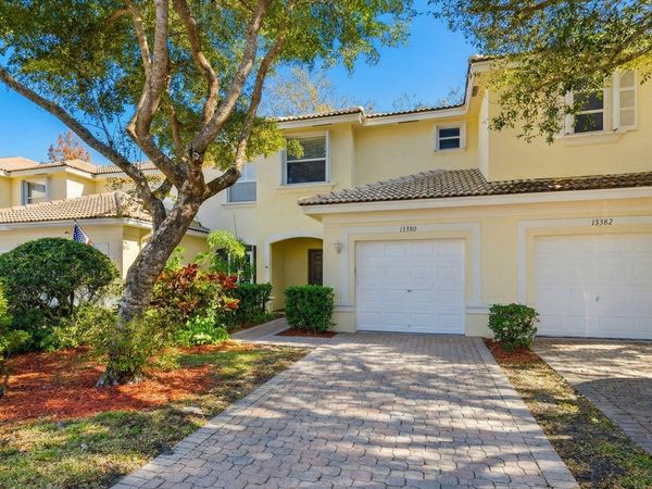 13380 Georgian Court, Wellington, FL 33414