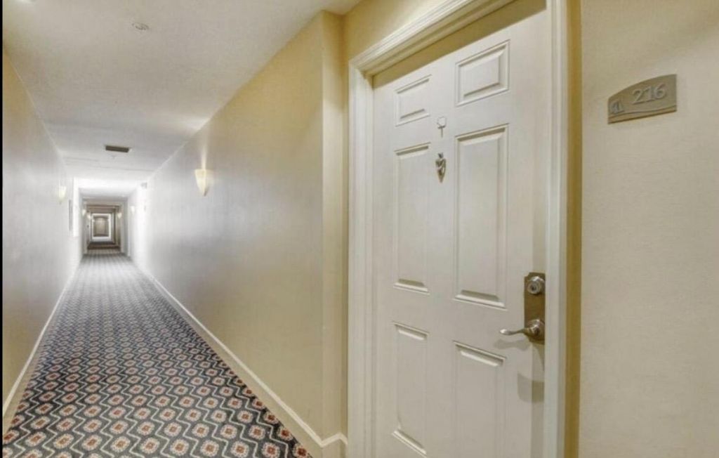 802 W Windward Way, Unit 216, Lantana, FL 33462 Photo