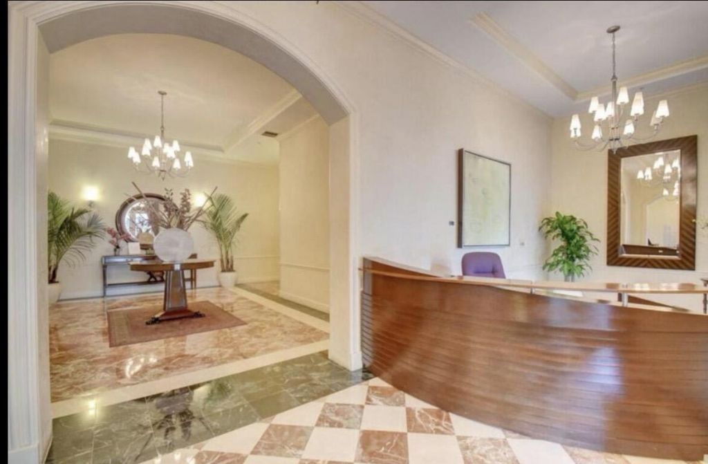 802 W Windward Way, Unit 216, Lantana, FL 33462 Photo