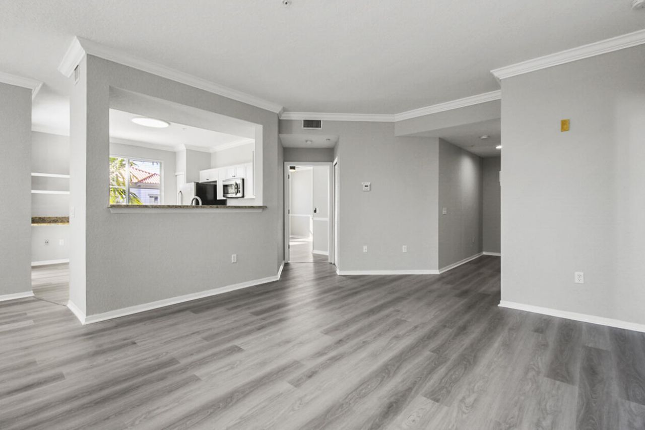 11025 Legacy Boulevard, Unit 302, Palm Beach Gardens, FL 33410 Photo