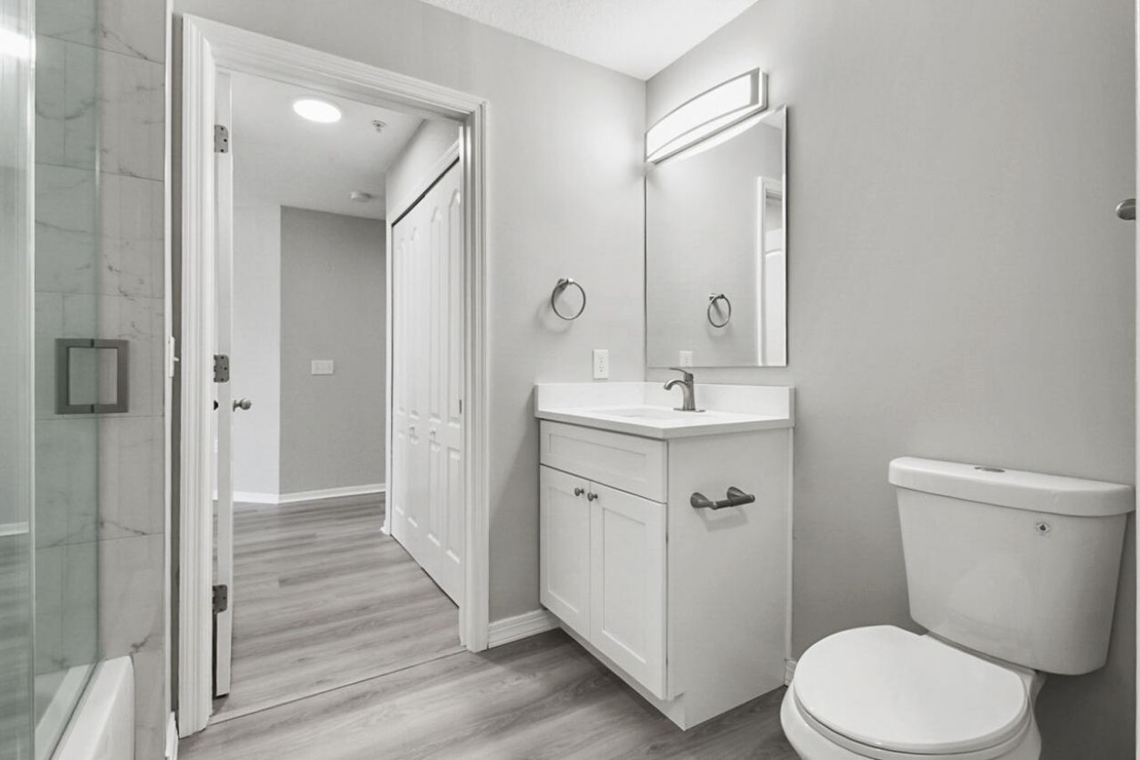 11025 Legacy Boulevard, Unit 302, Palm Beach Gardens, FL 33410 Photo