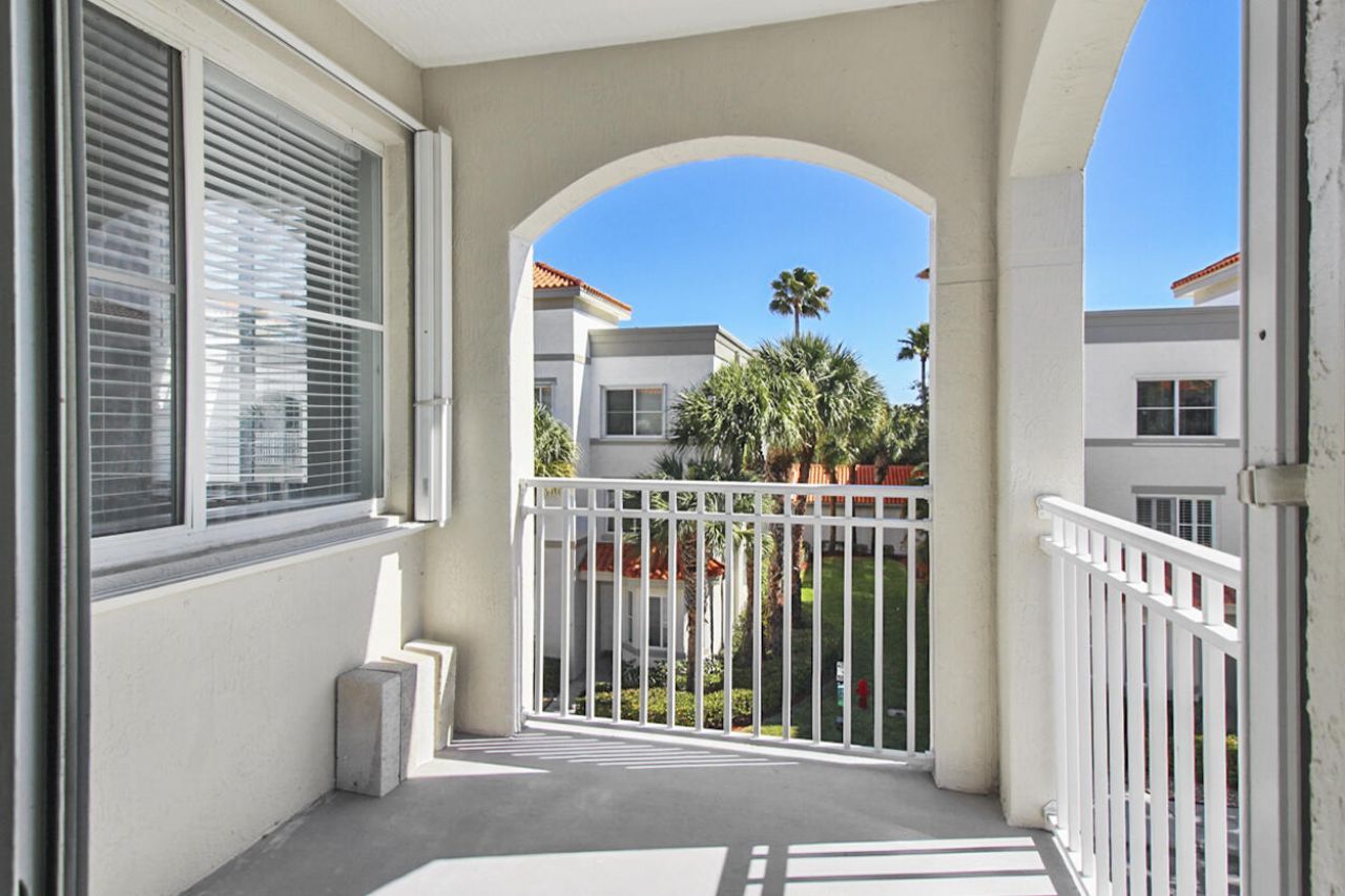 11025 Legacy Boulevard, Unit 302, Palm Beach Gardens, FL 33410 Photo