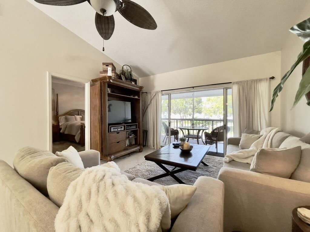 202 Cypress Point Drive, Unit 202, Palm Beach Gardens, FL 33418 Photo