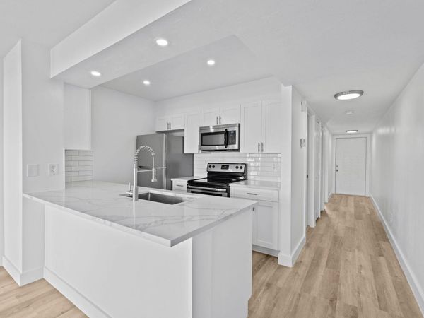 271 Cypress Point Drive, Palm Beach Gardens, FL 33418