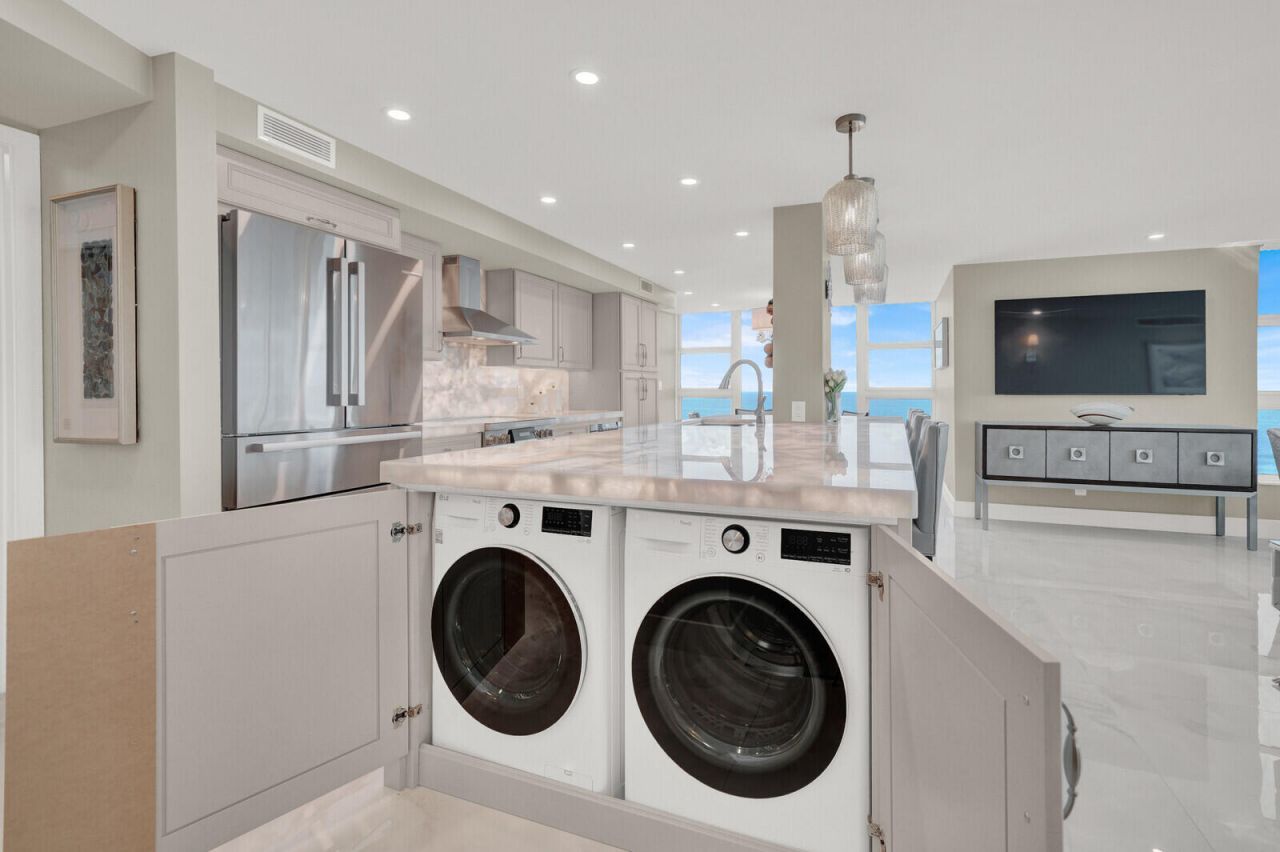 1620 S Ocean Boulevard, Unit Ph 16p, Lauderdale by the Sea, FL 33062 Photo