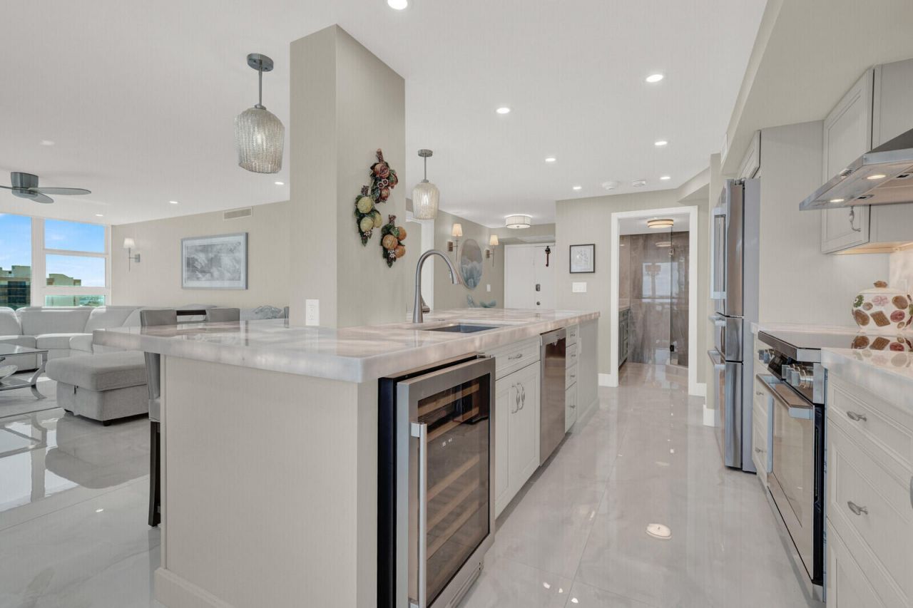 1620 S Ocean Boulevard, Unit Ph 16p, Lauderdale by the Sea, FL 33062 Photo