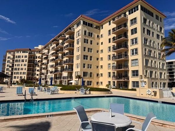 3475 S Ocean Boulevard, Unit 6110, Palm Beach, FL 33480