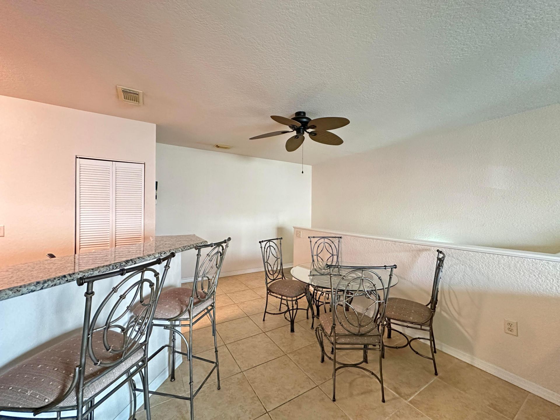 160 SW Peacock Boulevard, Unit 31-204, Port Saint Lucie, FL 34986 Photo