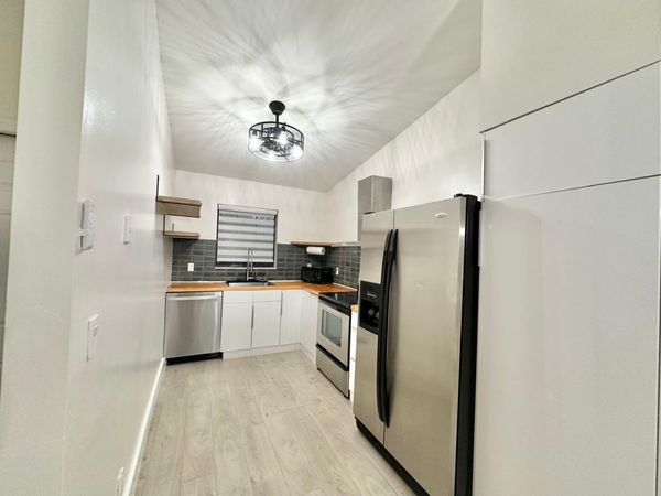 3000 Norwood Place, Unit 201, Boca Raton, FL 33431