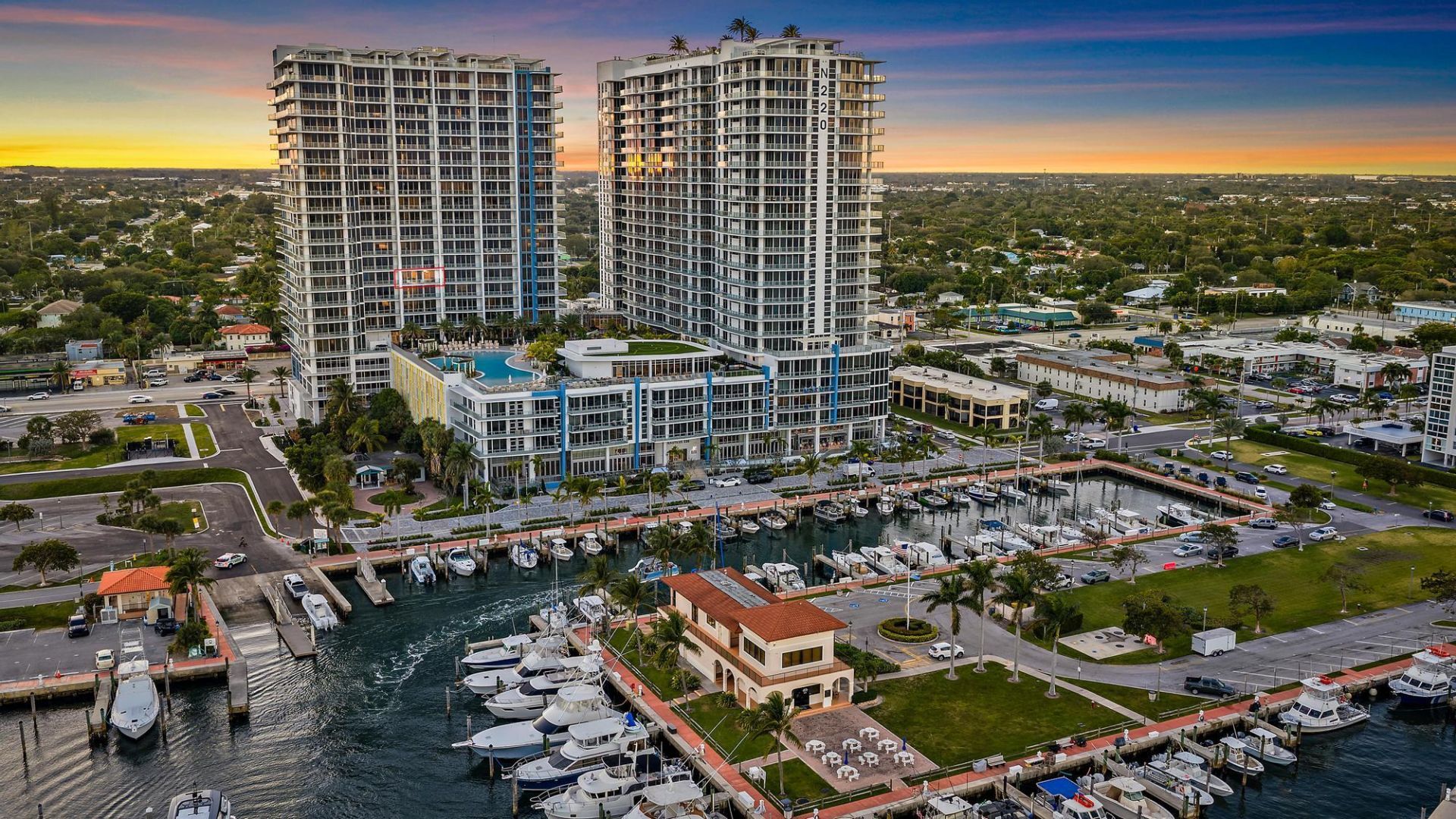 220 Lake Shore Drive, Unit 1008, Lake Park, FL 33403 Photo