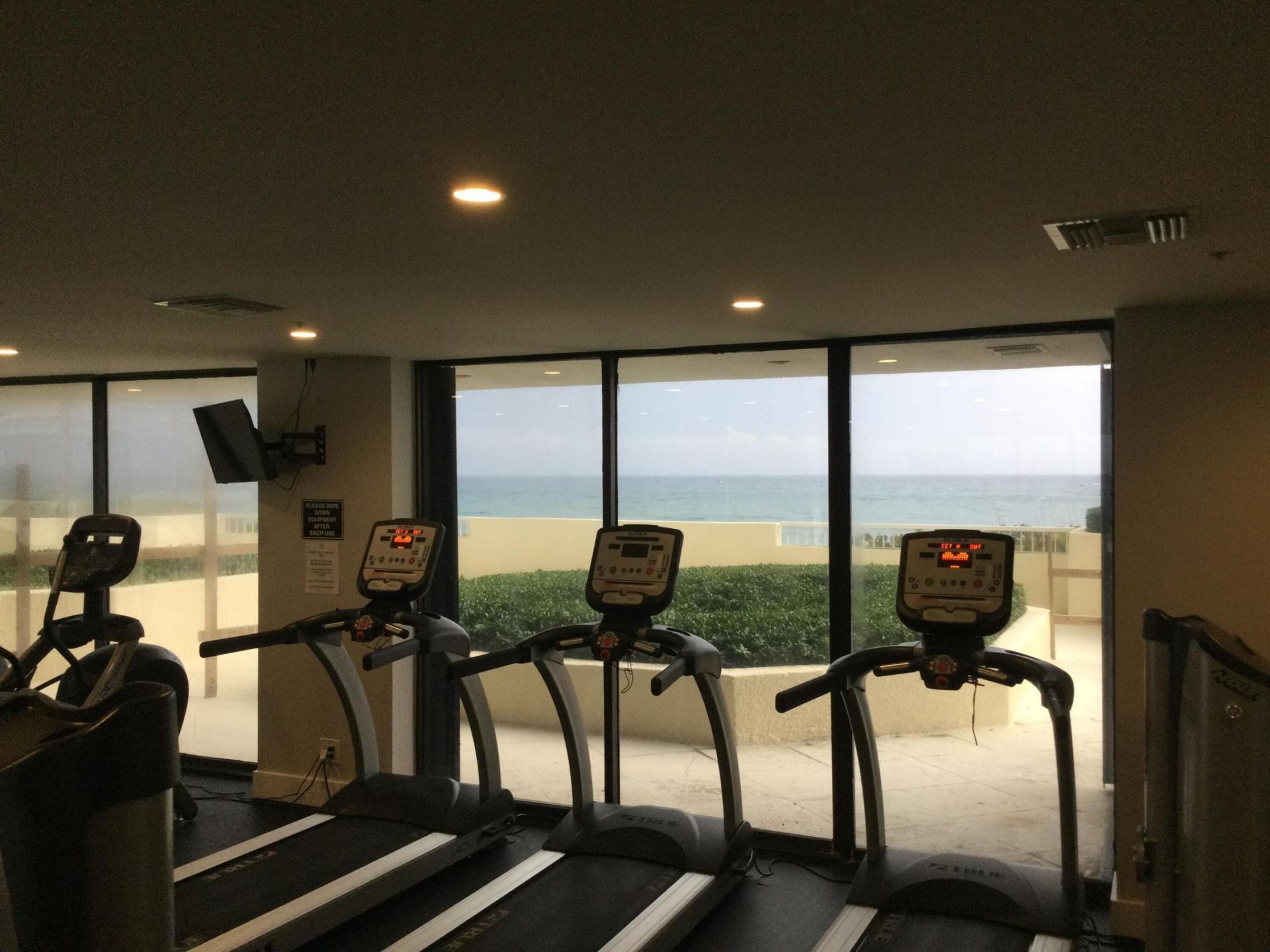 5280 N Ocean Drive, Unit 5a, Singer Island, FL 33404 Photo