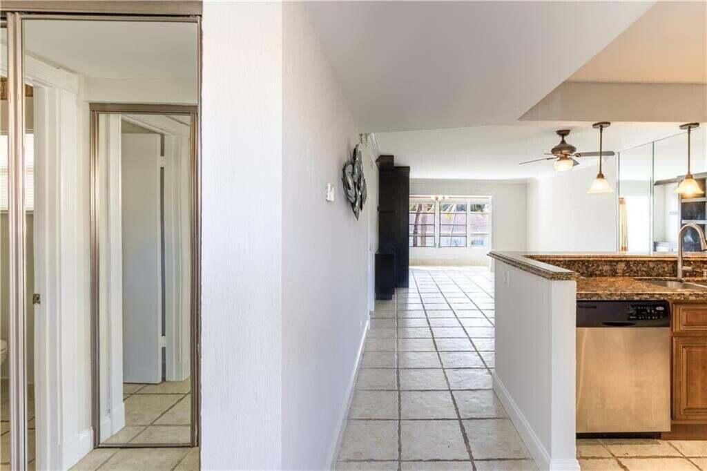 2800 Fiore Way, Unit 2060, Delray Beach, FL 33445 Photo