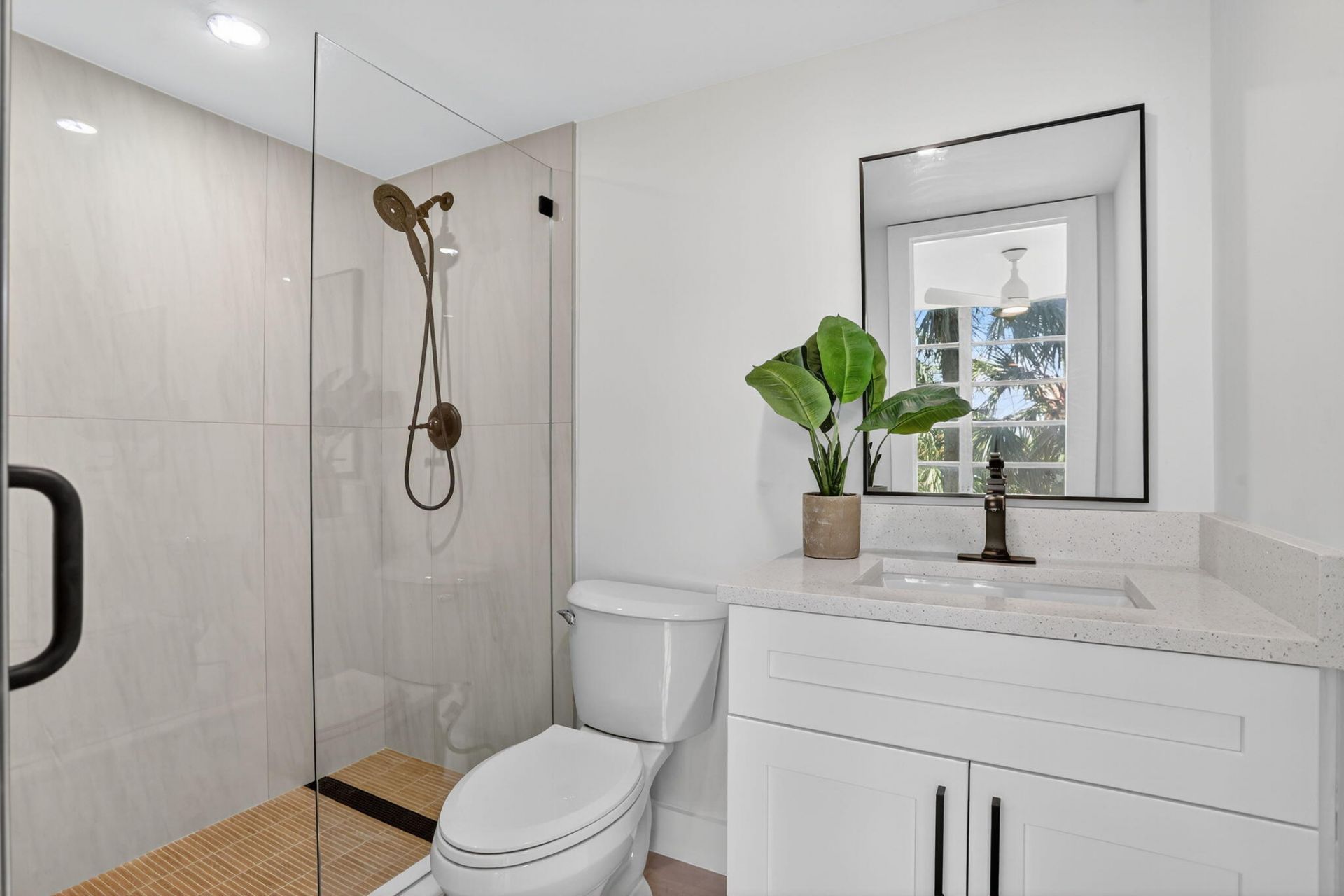 2651 S Palm Aire Drive S, Unit 305, Pompano Beach, FL 33069 Photo