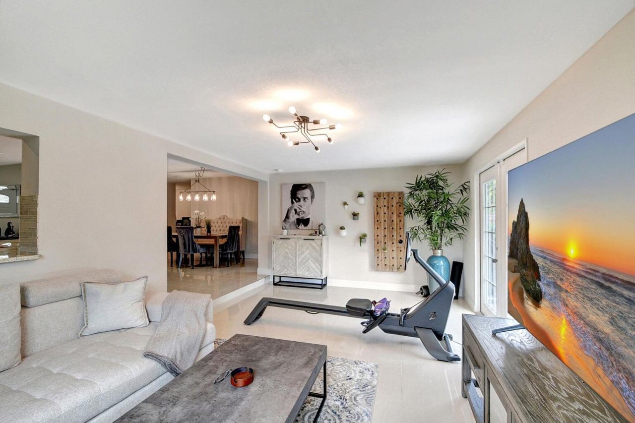 702 Grove Street, Lake Worth Beach, FL 33461 Photo