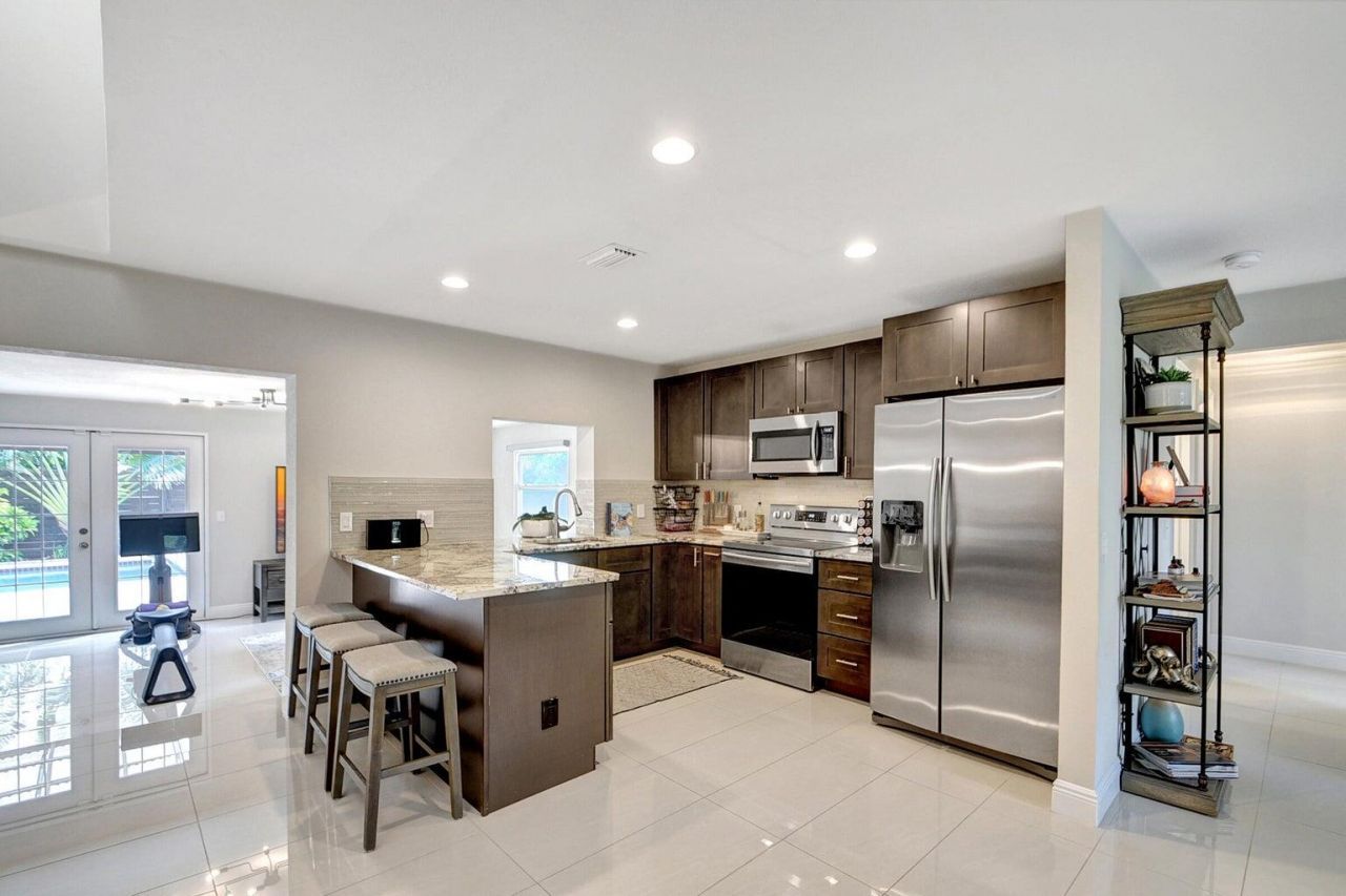 702 Grove Street, Lake Worth Beach, FL 33461 Photo