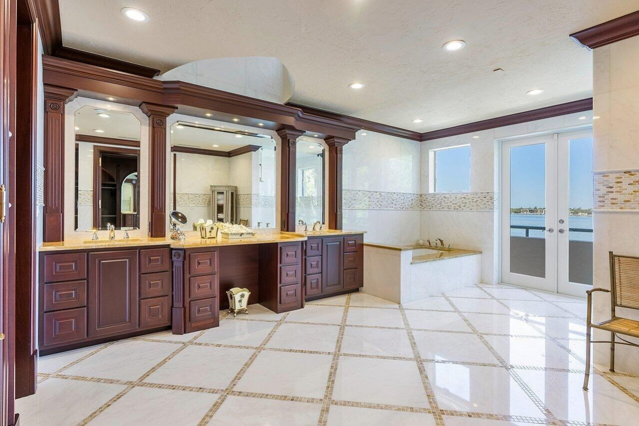 1880 S Ocean Boulevard, Manalapan, FL 33462 Photo