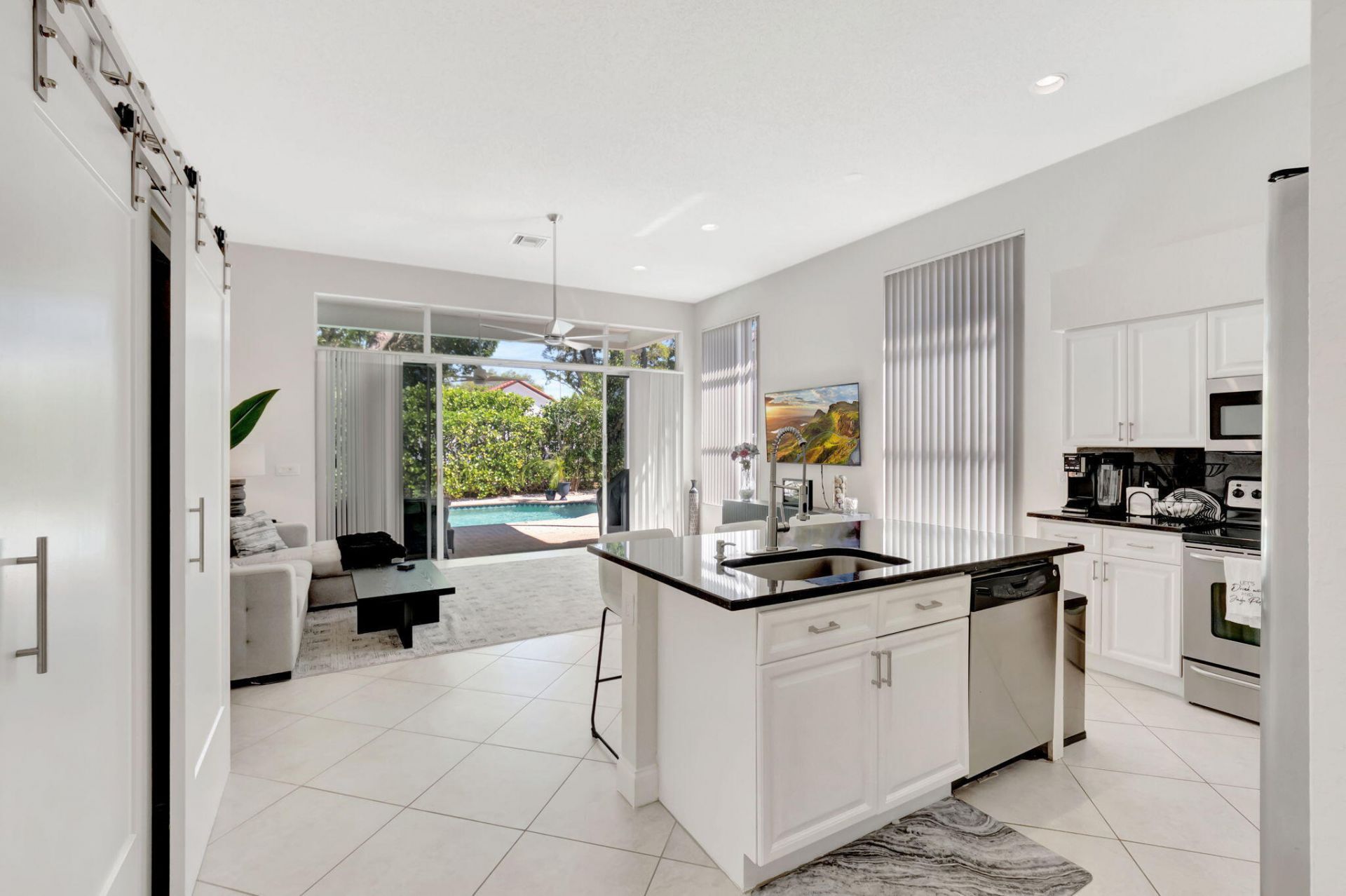 6666 NW 23rd Terrace, Boca Raton, FL 33496 Photo