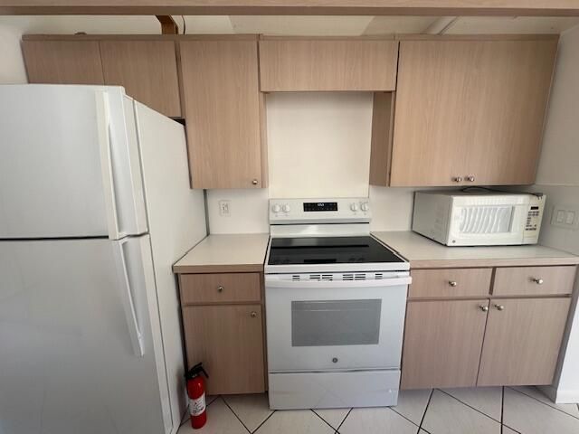 223 E River Park Drive, Jupiter, FL 33477 Photo