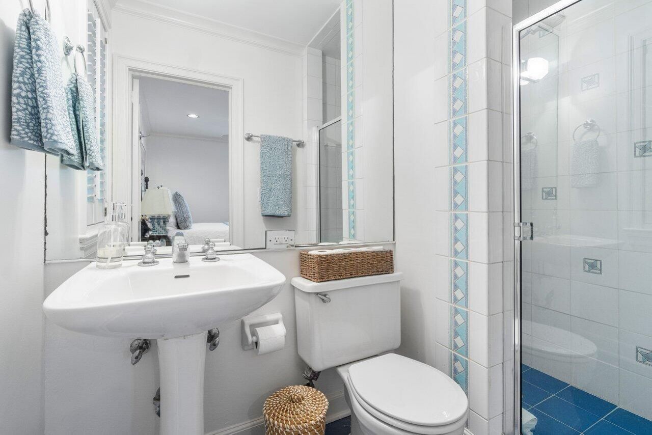 240 Miraflores Drive, Palm Beach, FL 33480 Photo