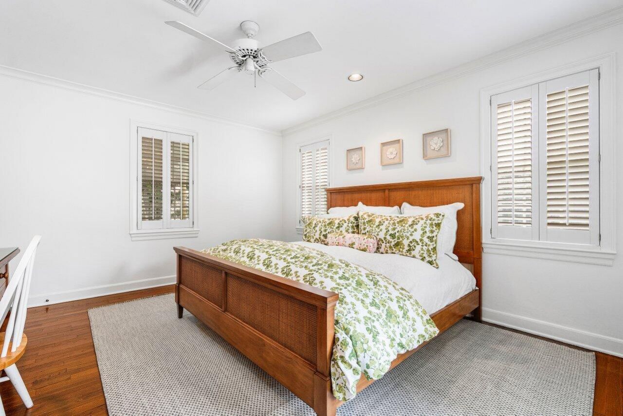 240 Miraflores Drive, Palm Beach, FL 33480 Photo