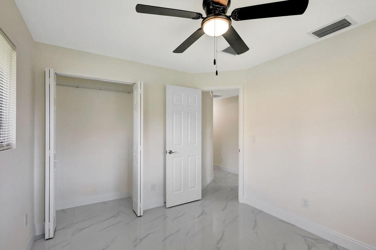 2016 Avenue S, Riviera Beach, FL 33404 Photo