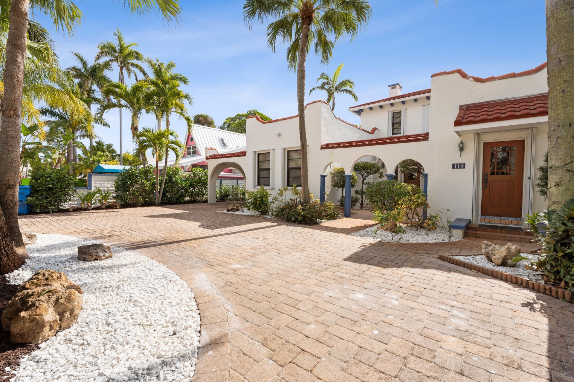 114 S Lake Drive, Lantana, FL 33462 Photo