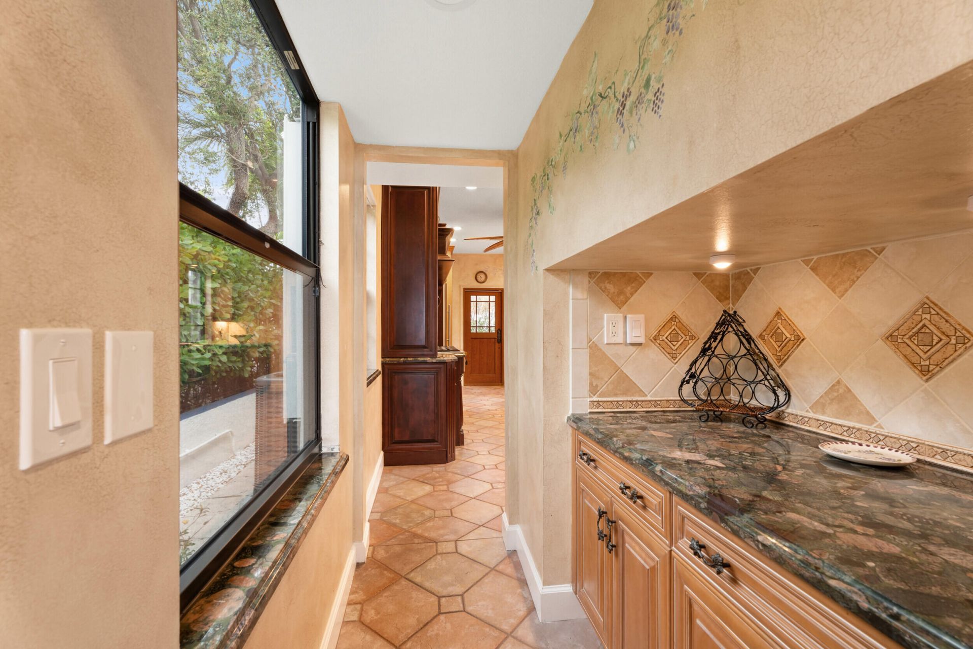 114 S Lake Drive, Lantana, FL 33462 Photo
