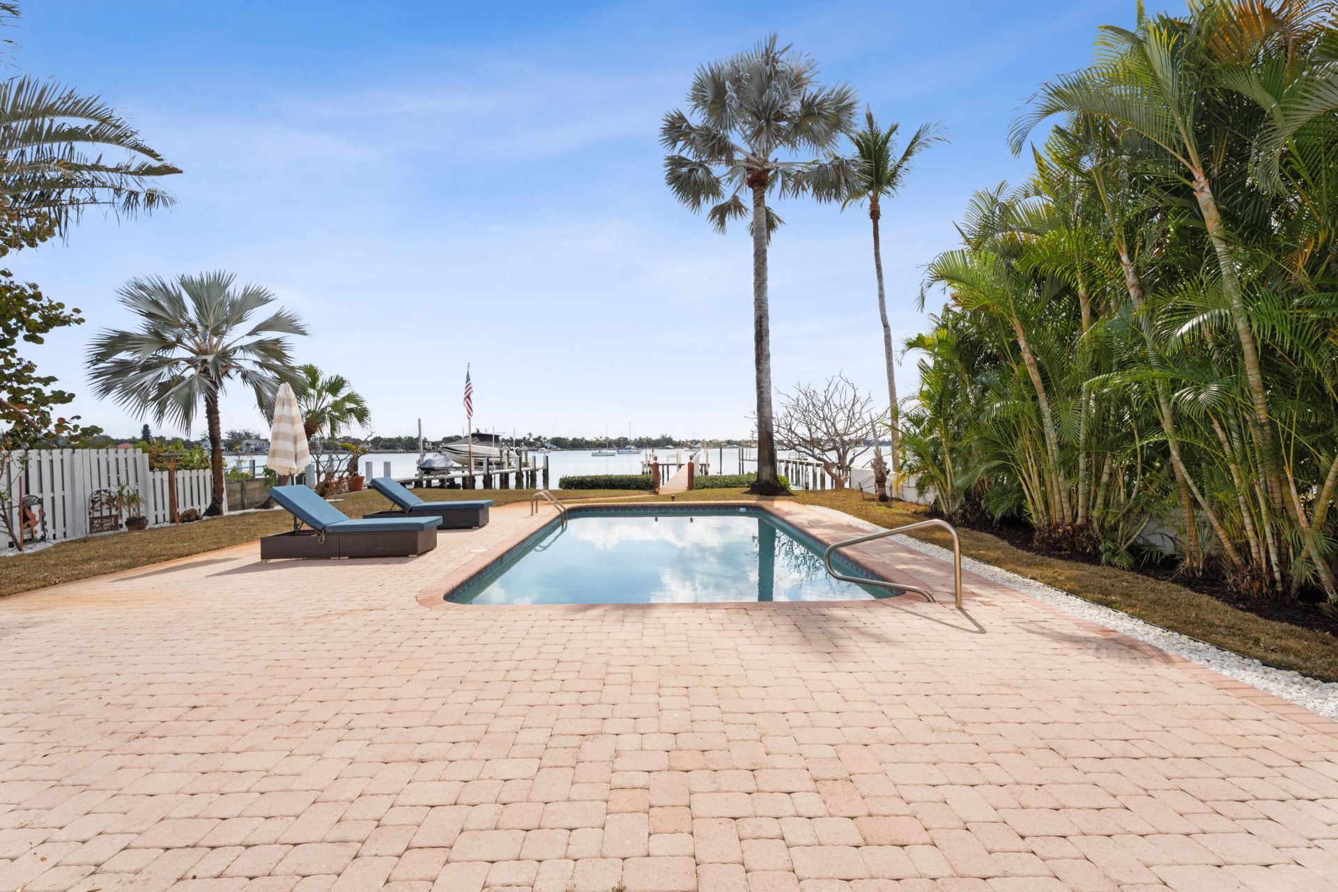 114 S Lake Drive, Lantana, FL 33462 Photo