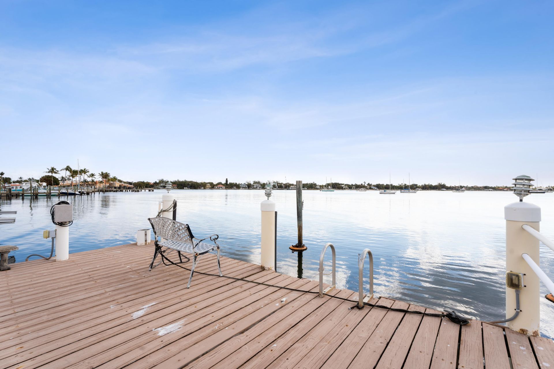 114 S Lake Drive, Lantana, FL 33462 Photo