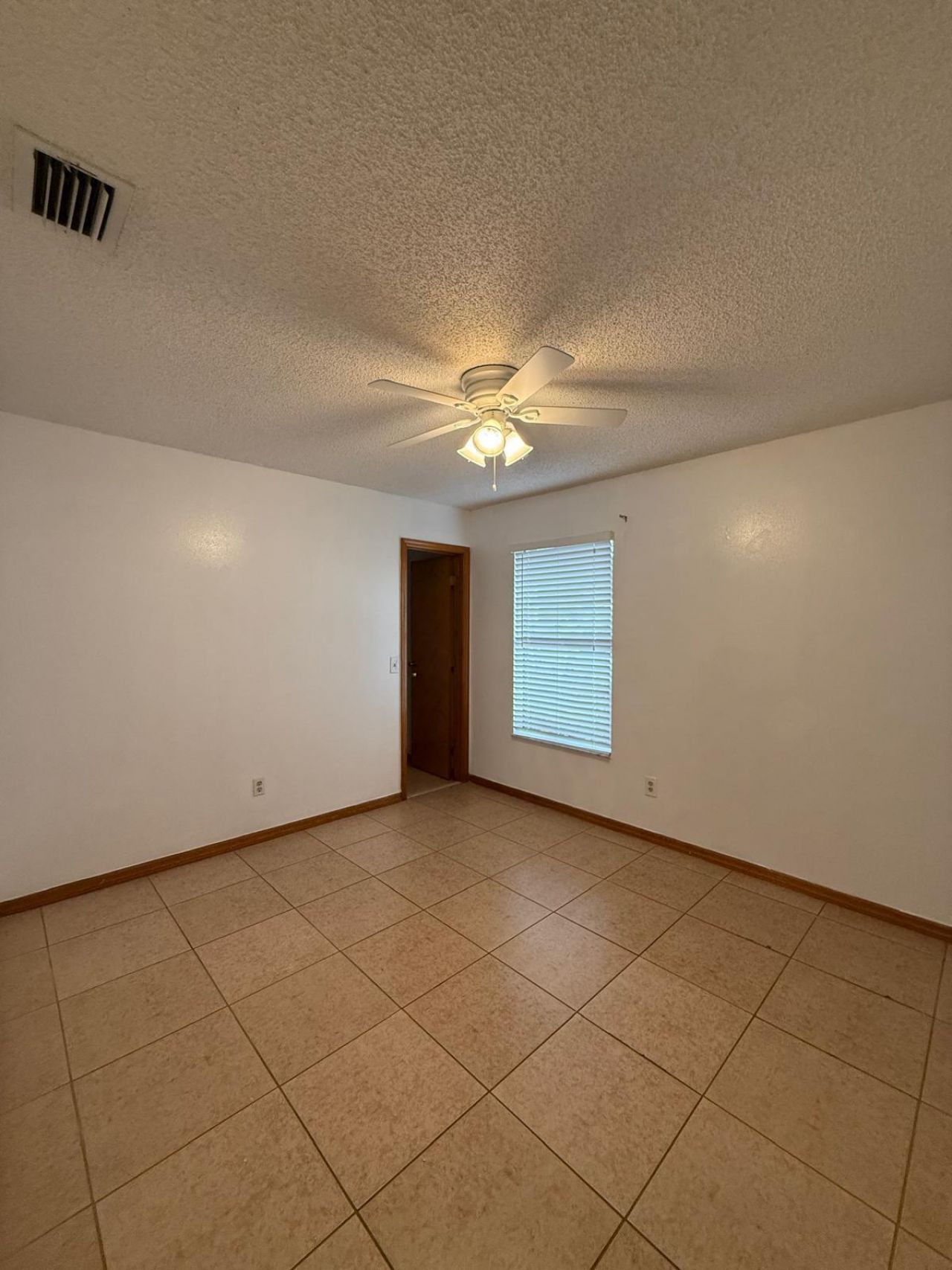 6774 NW Abigail Avenue, Port Saint Lucie, FL 34983 Photo