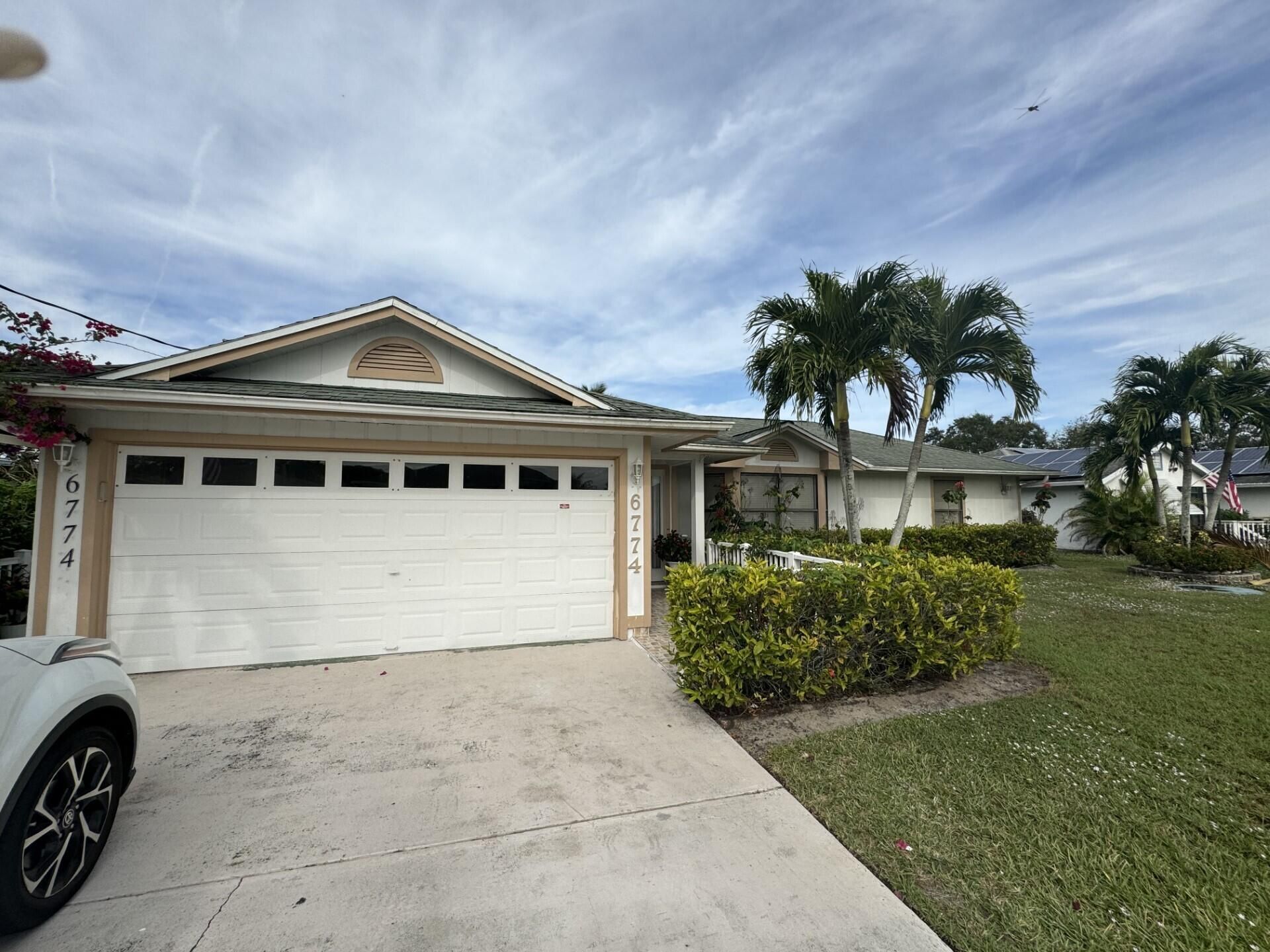 6774 NW Abigail Avenue, Port Saint Lucie, FL 34983 Photo